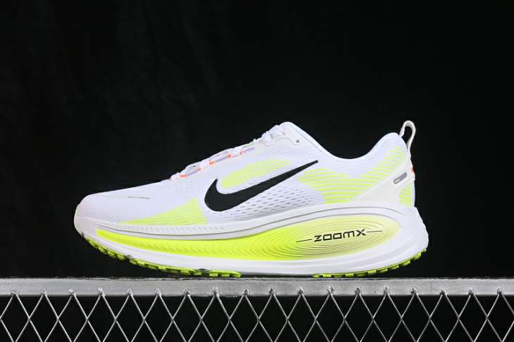 Picture of Nike Vomero 18 _SKUfw23687244283526897fw